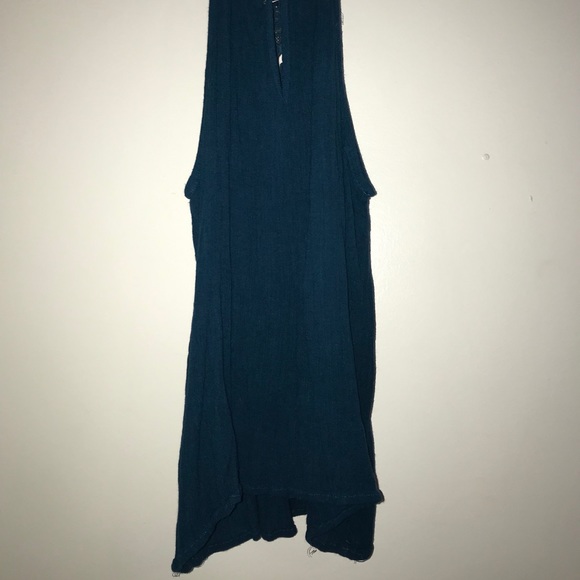 Turquoise Top - Picture 2 of 2